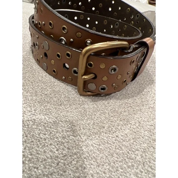Brown STUDDED LEATHER BELT - EUC Brown Studded Genuine Leather Belt Women main image 4